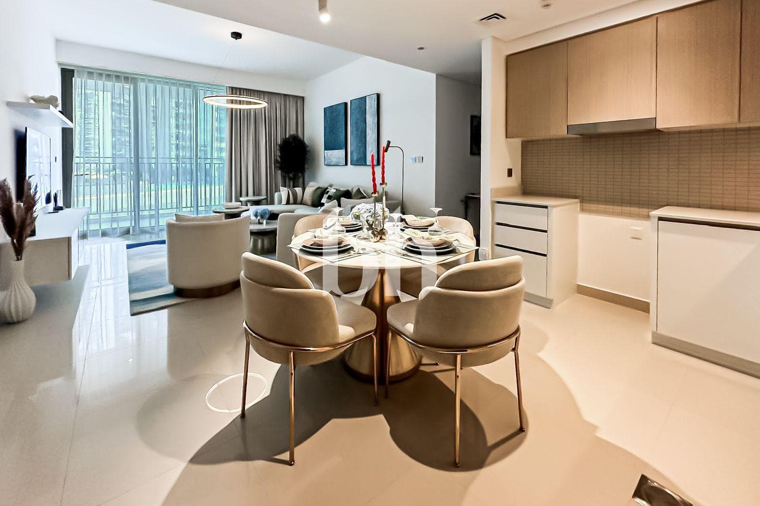 2 Bedrooms Apartment in 17 Icon Bay Building 1 - photo 2