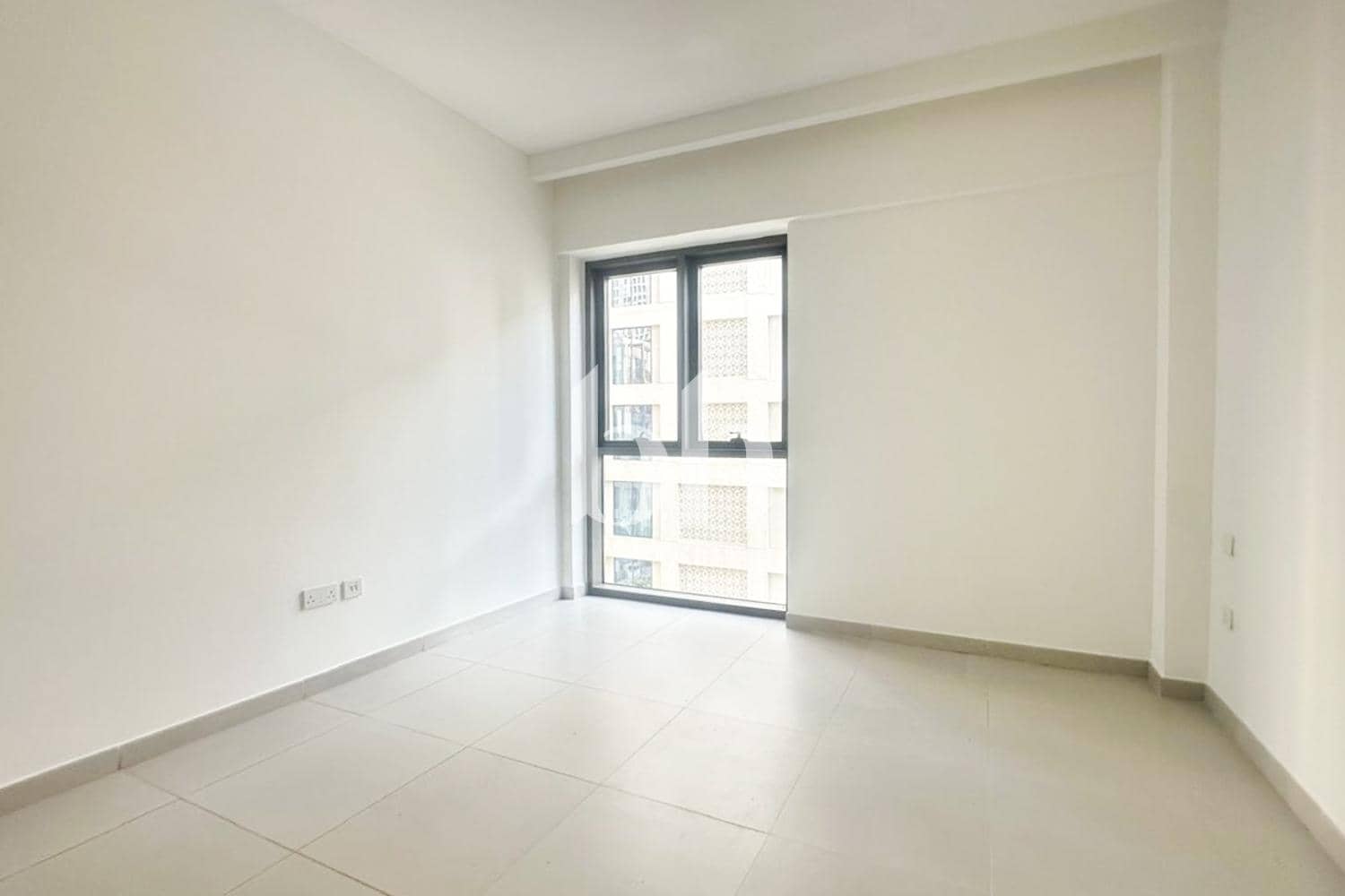 2 Bedroom Apartment in Bayshore Tower 1 - photo 2