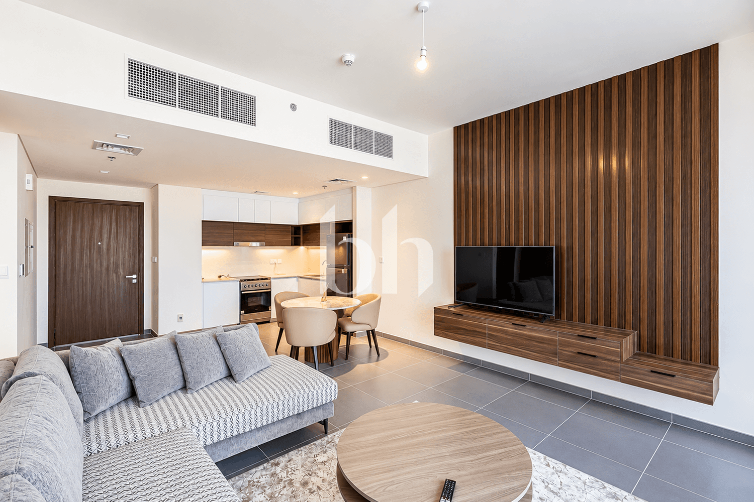 1 Bedroom Apartment in Creek Edge Tower 1