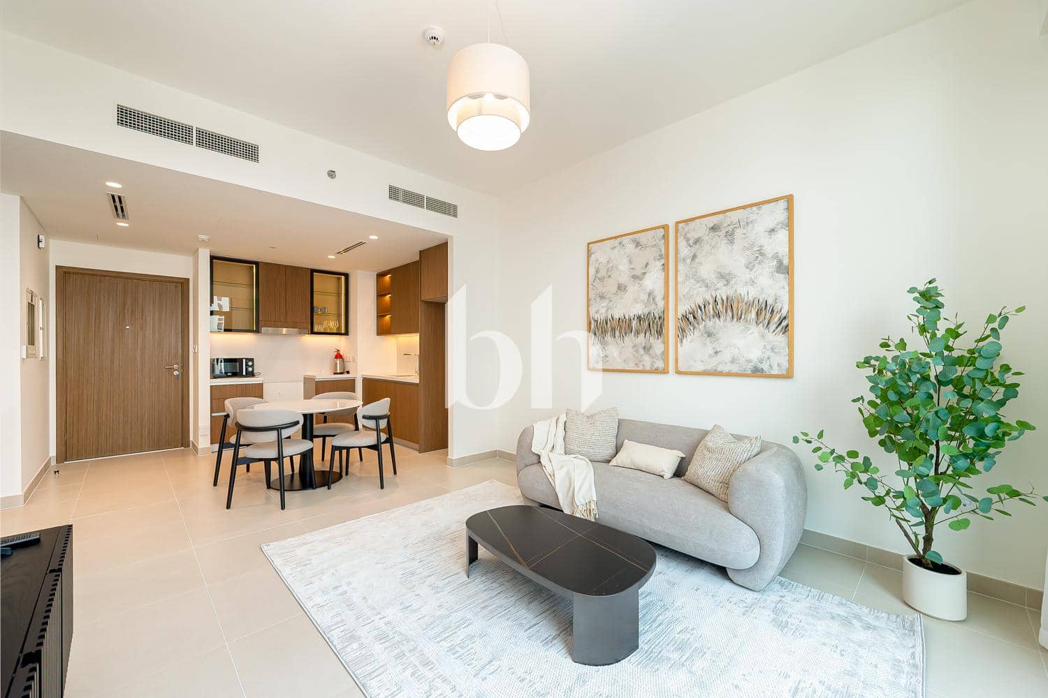 1 Bedroom Apartment in Palace Residences - North