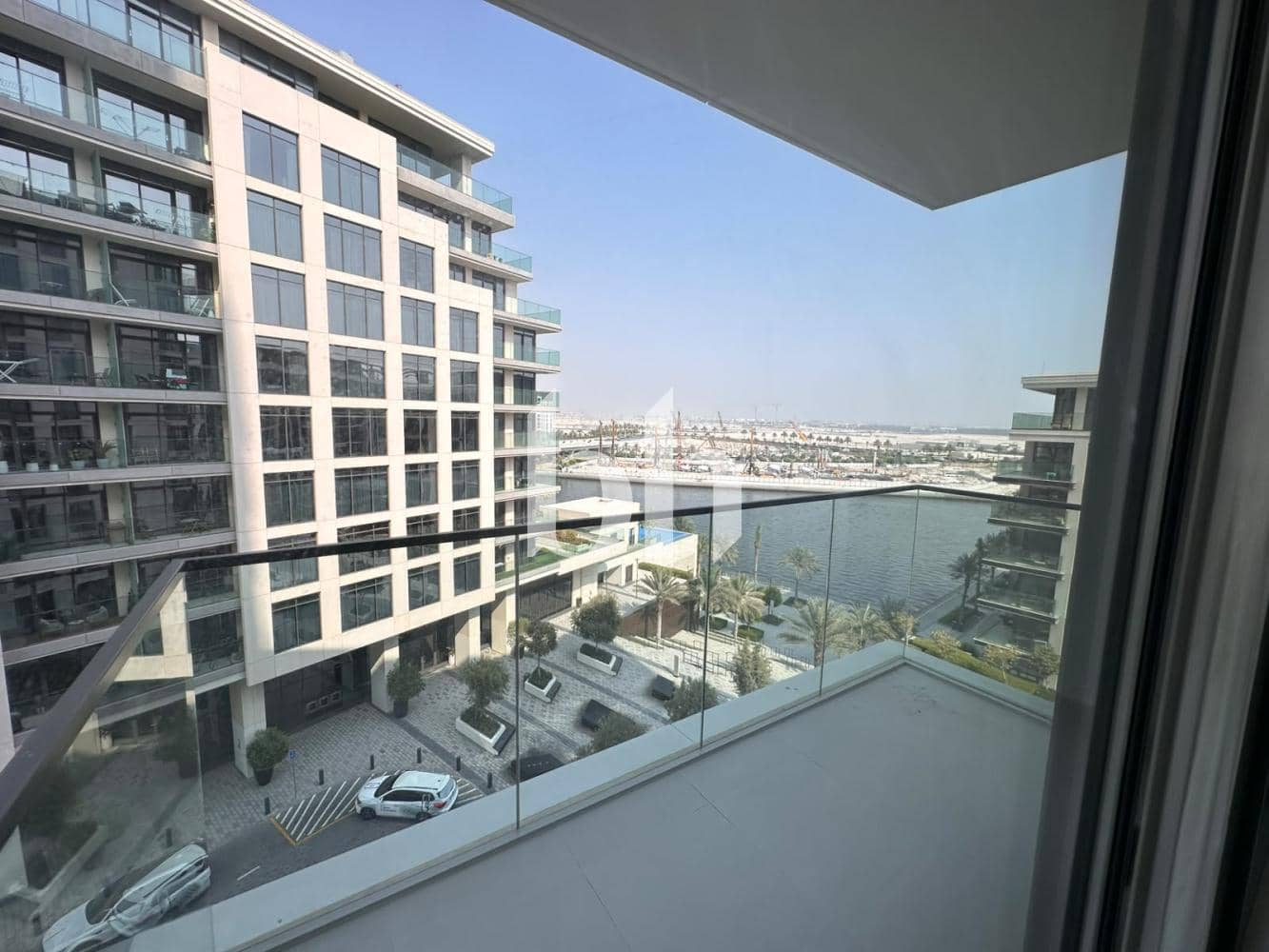 2 Bedroom Apartment in The Cove II Building 4