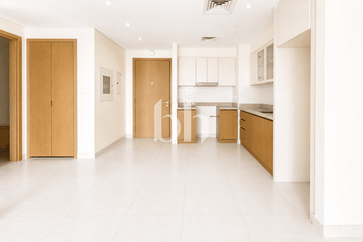 1 Bedroom Apartment in Creekside 18 A - photo 2