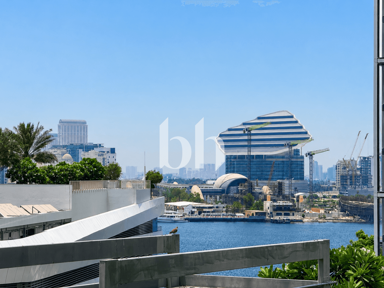 1 Bedroom Apartment in Creek Rise Tower 2