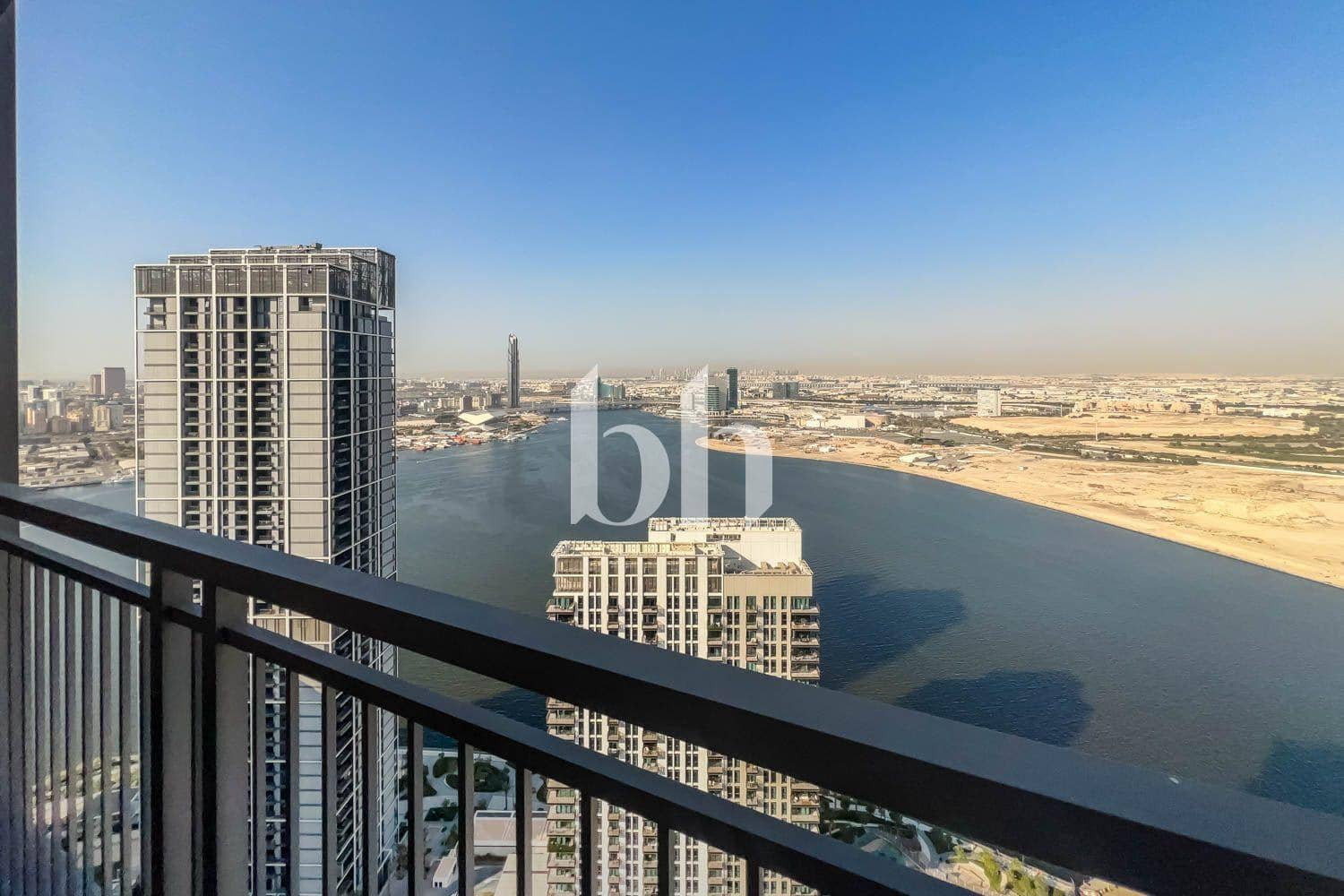 3 Bedroom Apartment in Creek Rise Tower 1
