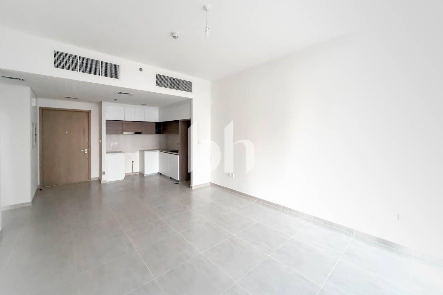 1 Bedroom Apartment in Creek Edge Tower 2 - photo 1