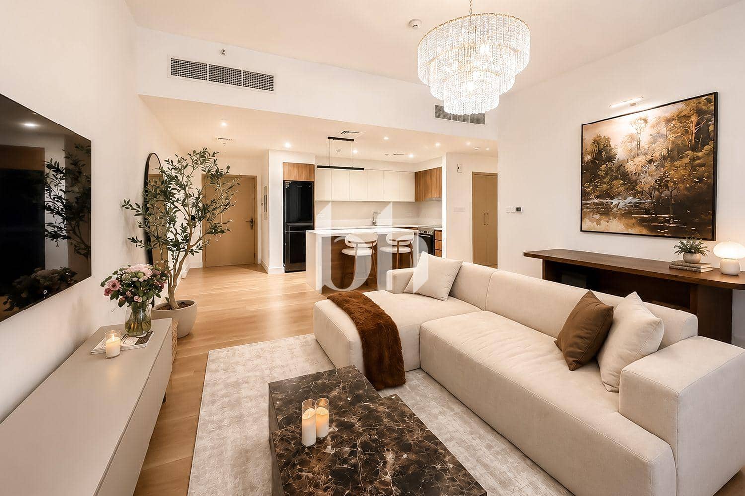 2 Bedroom Apartment in Creek Horizon Tower 2