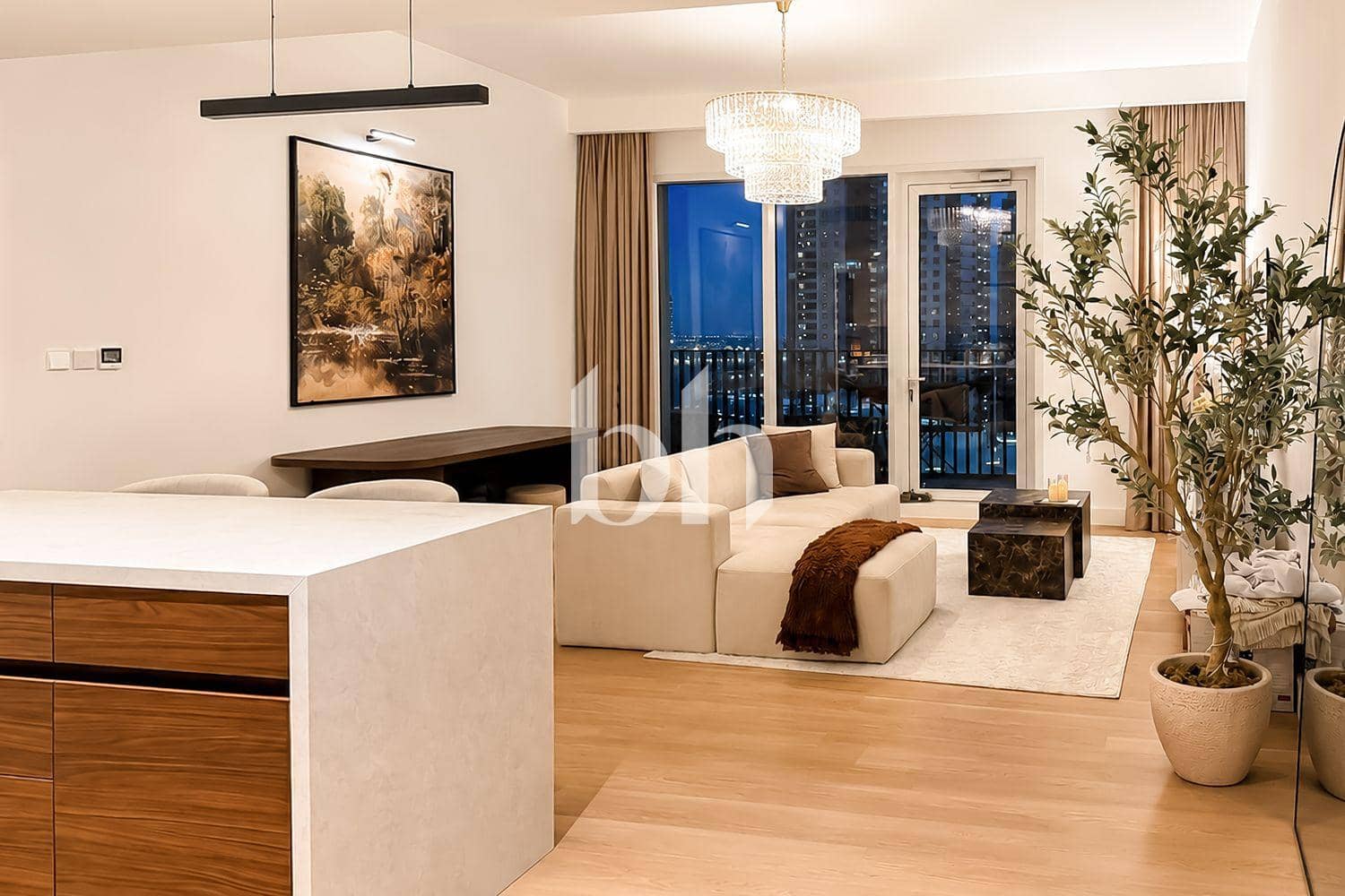 2 Bedroom Apartment in Creek Horizon Tower 2 - photo 1