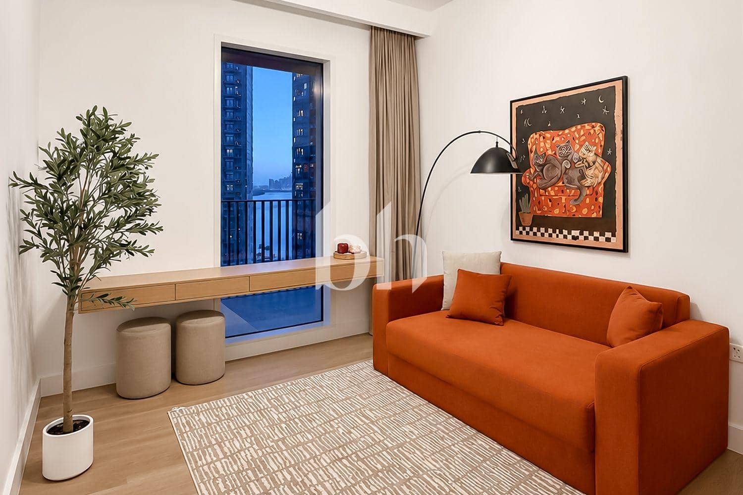 2 Bedroom Apartment in Creek Horizon Tower 2 - photo 2