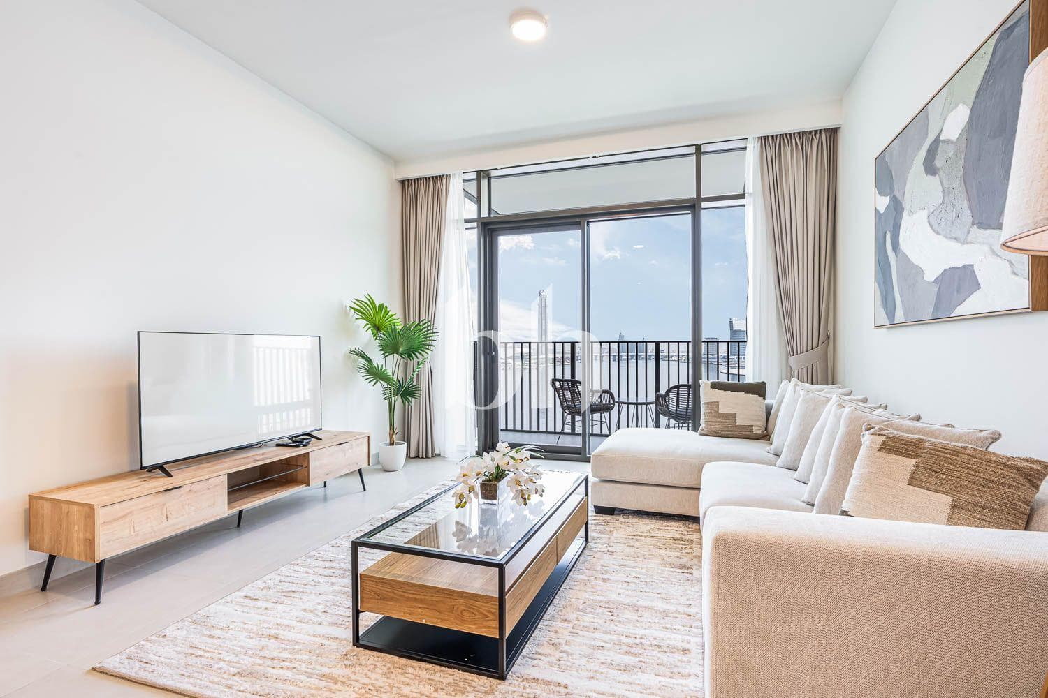 2 Bedroom Apartment in Creek Crescent - photo 1