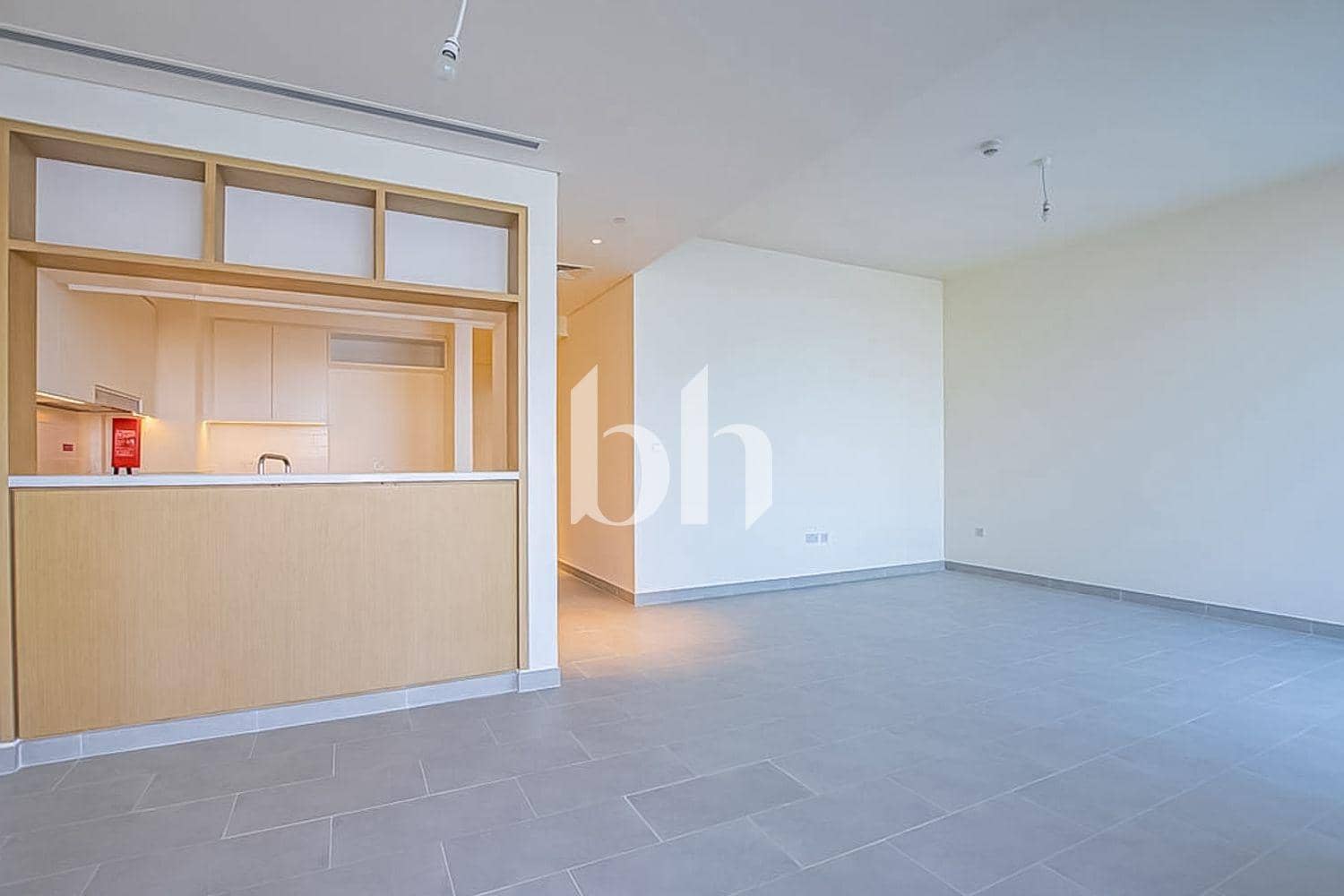3 Bedroom Apartment in Creek Rise Tower 1 - photo 1