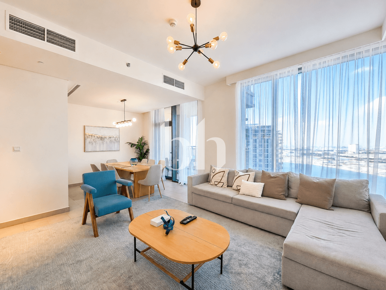 3 Bedroom Apartment in Creek Rise Tower 1 - photo 2