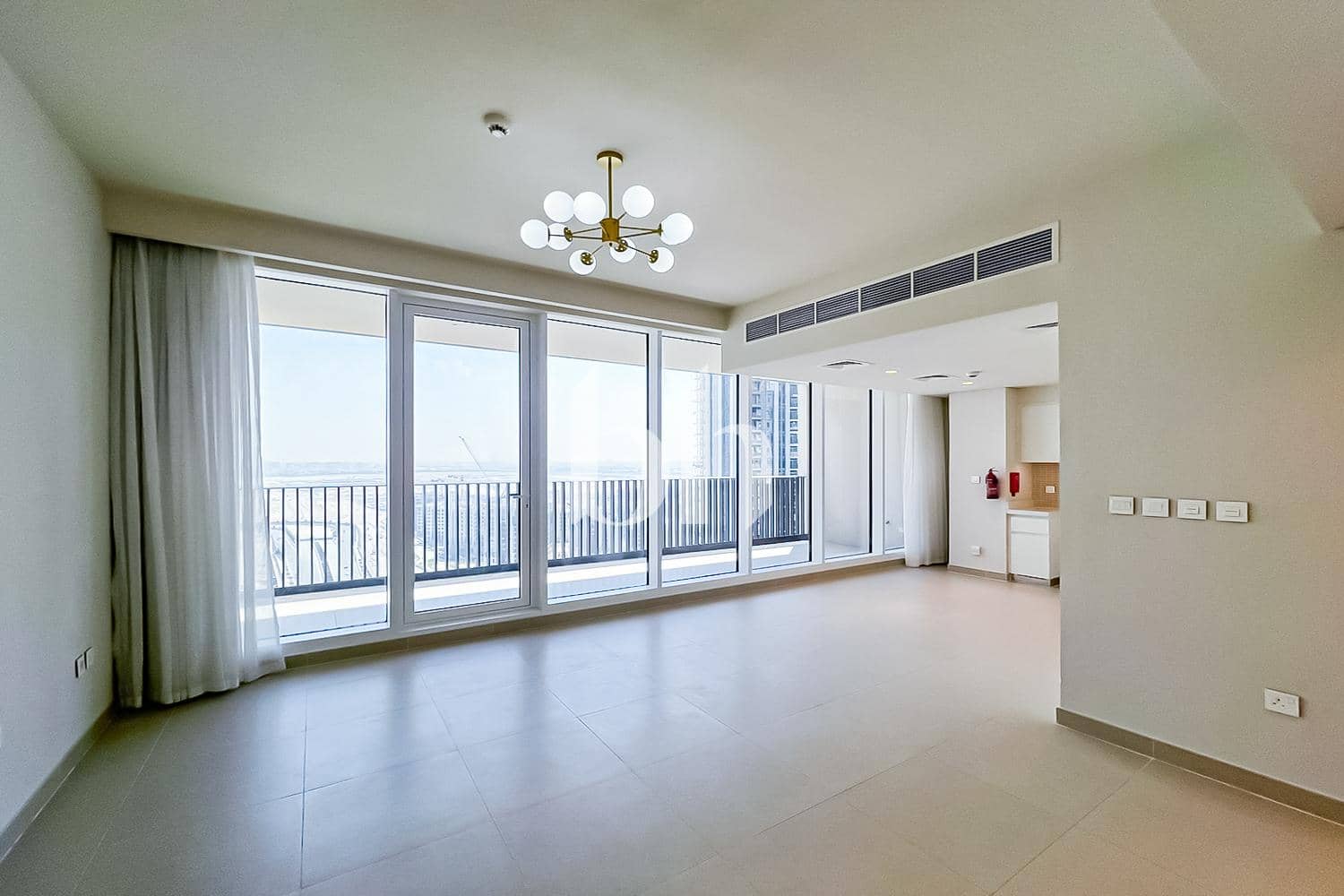 2 Bedroom Apartment in Harbour Gate Tower 2 - photo 2