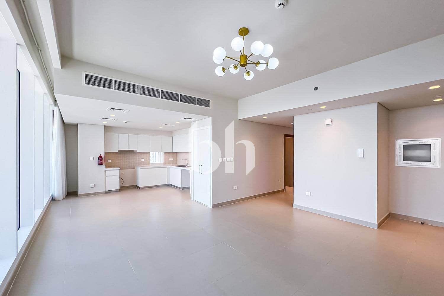 2 Bedroom Apartment in Harbour Gate Tower 2 - photo 1