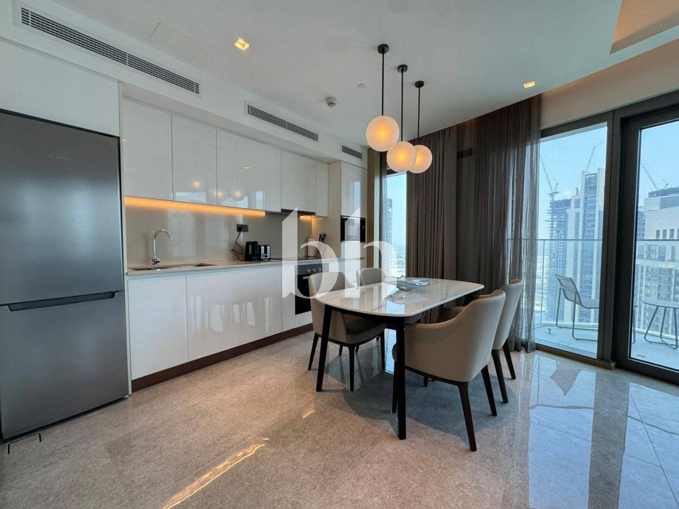 2 Bedroom Apartment in Address Harbour Point Tower 2 - photo 1