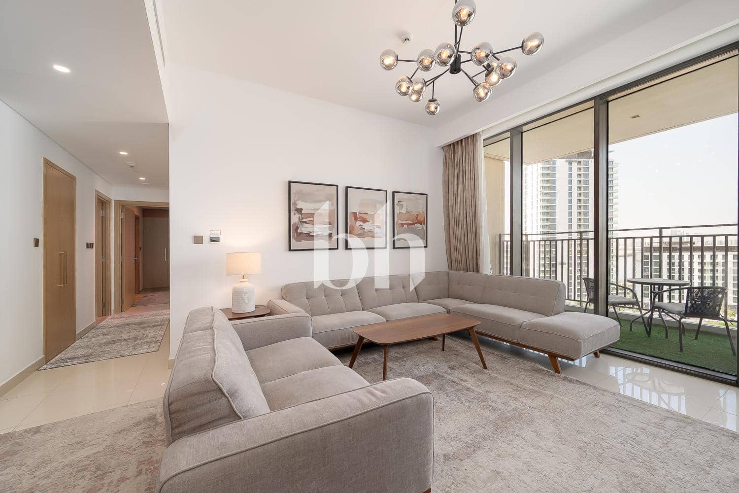 2 Bedroom Apartment in 17 Icon Bay Building 1 - photo 2