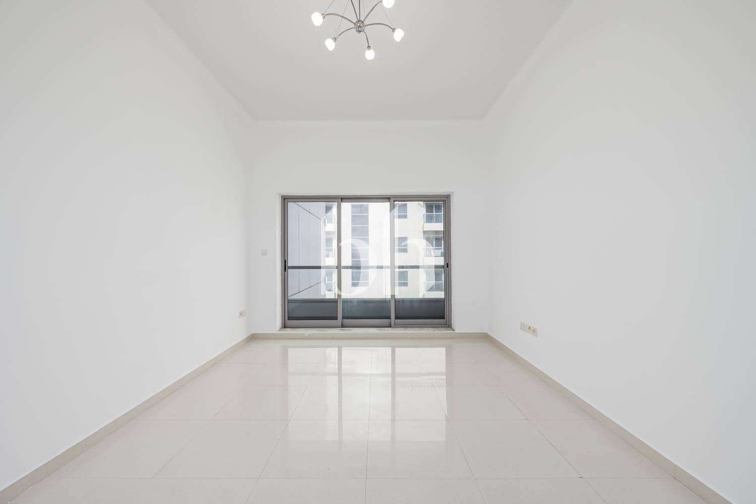 1 Bedroom Apartment in Elegance House - photo 2