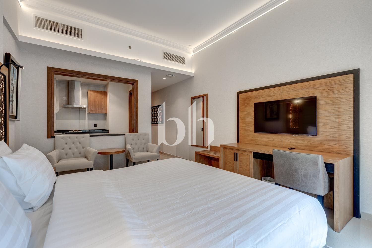 Apartment in Class Hotel Apartments - photo 1