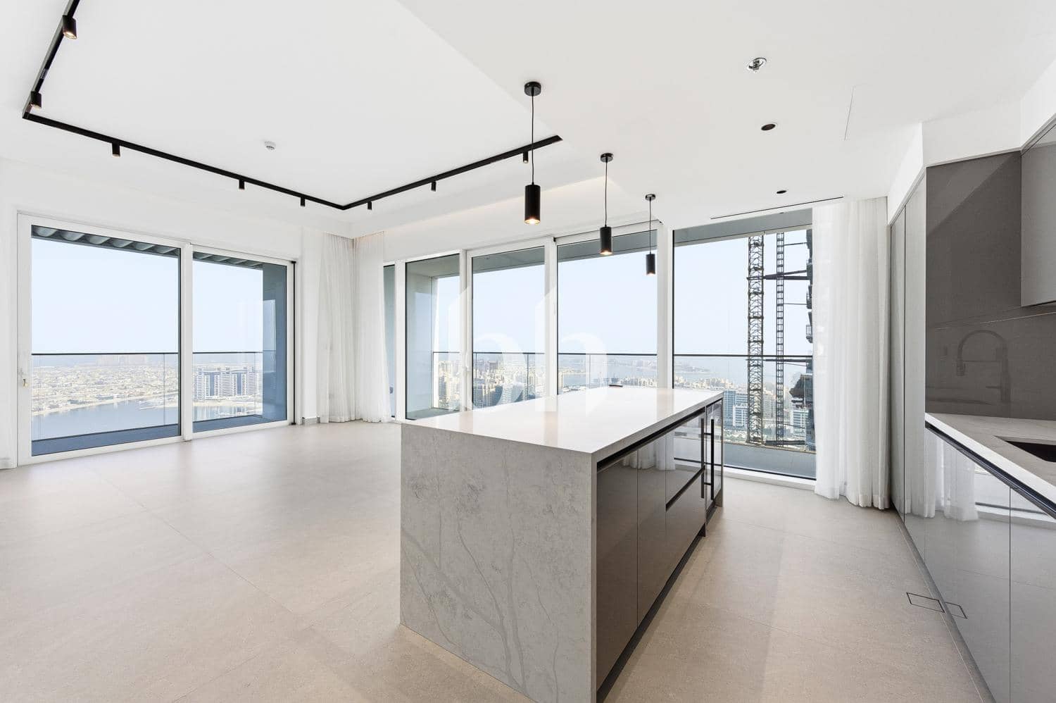 3 Bedroom Apartment in Grand Bleu Tower 1