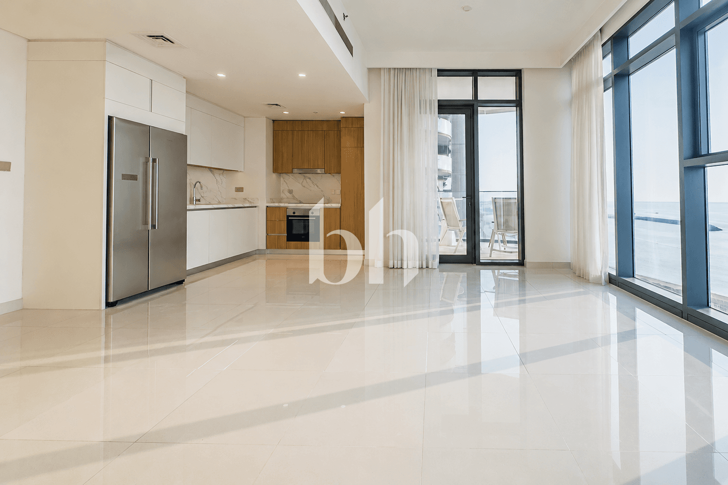 2 Bedroom Apartment in Beach Vista - photo 2