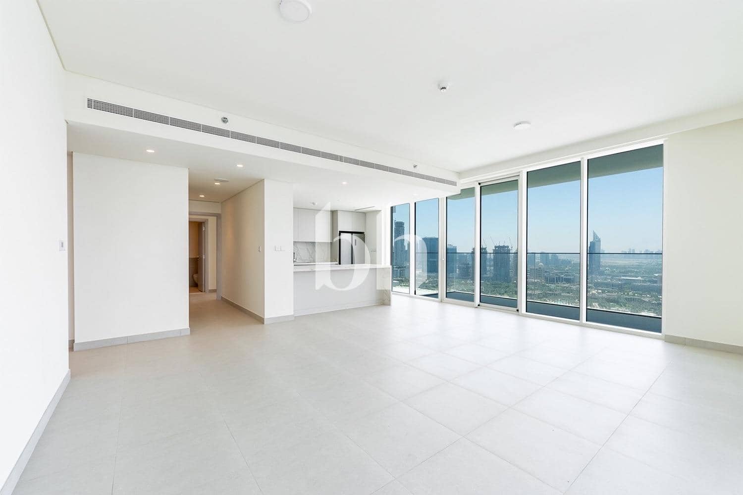 4 Bedroom Apartment in Beach Mansion Tower 1