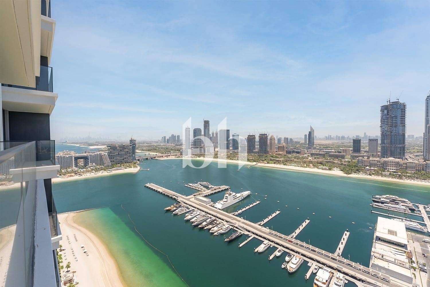 4 Bedroom Apartment in Beach Mansion Tower 1 - photo 2