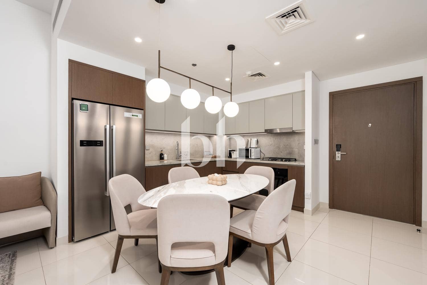 2 Bedroom Apartment in Beach Isle Tower 1 - photo 2