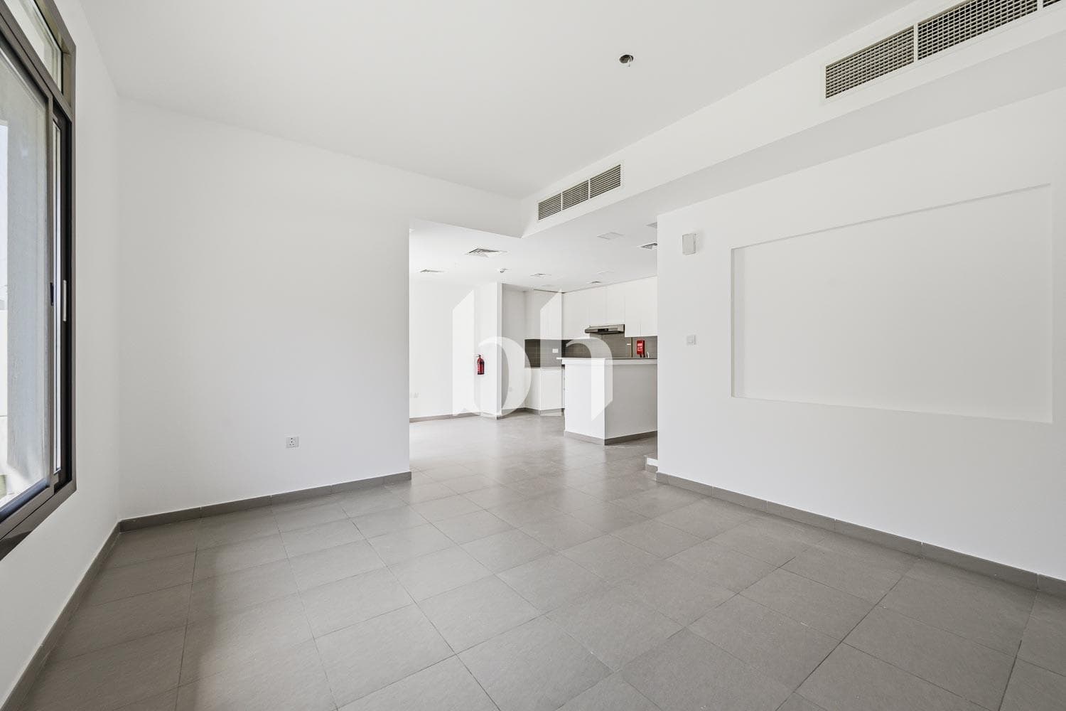 3 Bedroom Townhouse in Noor Townhouses - photo 2