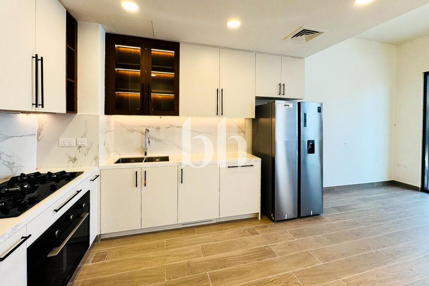3 Bedroom Apartment in The Hamilton - photo 1