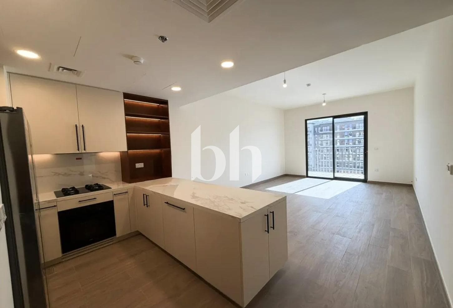 2 Bedroom Apartment in Holland Gardens