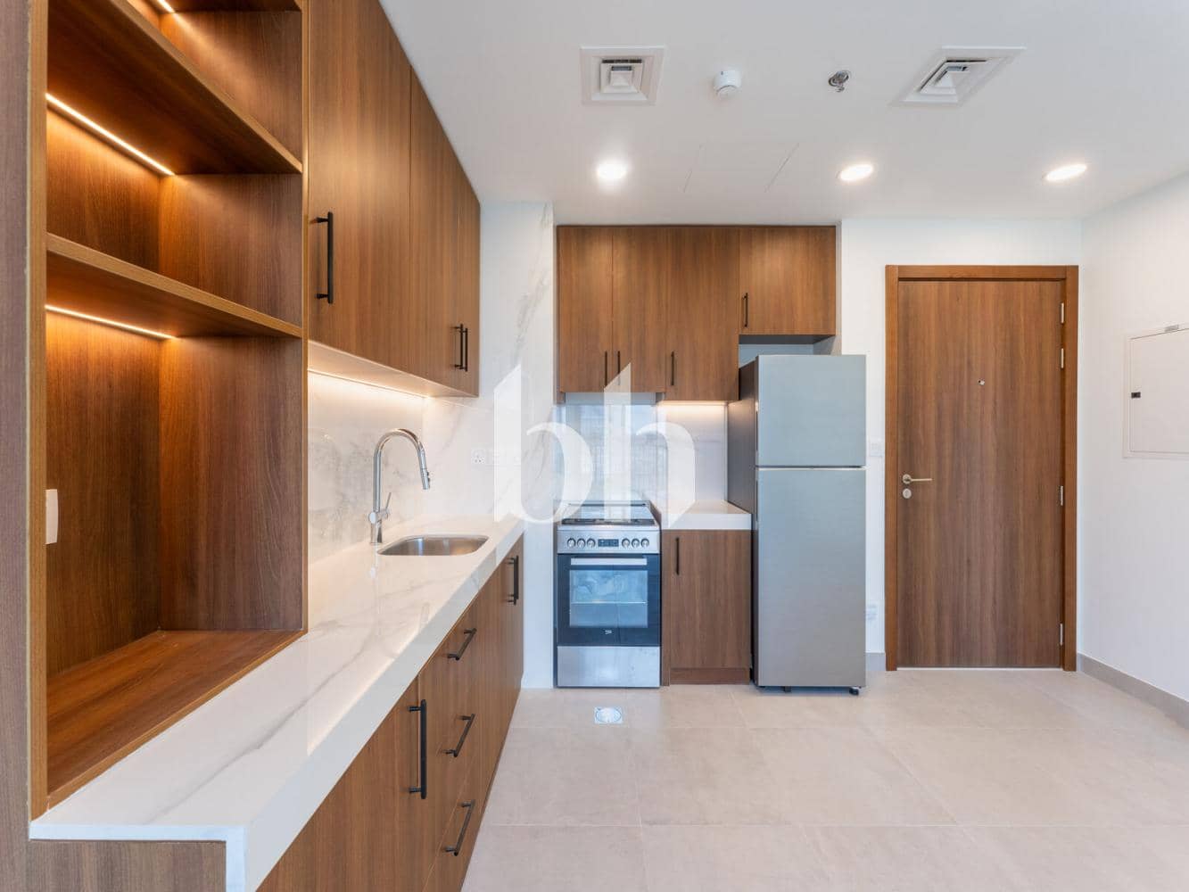 1 Bedroom Apartment in The Diplomat Residences - photo 2