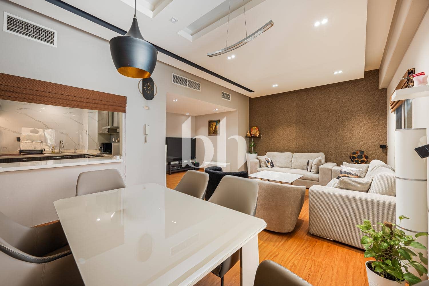 3 Bedroom Apartment in Al Thamam 08 - photo 1