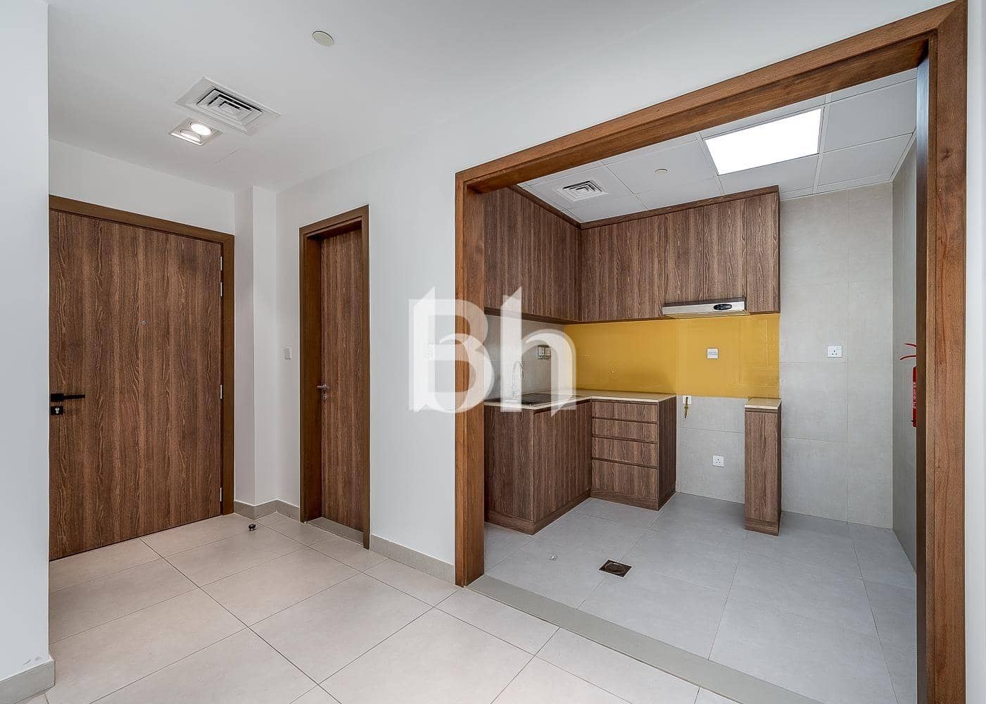 1 Bedroom Apartment in DXB Tower - photo 2