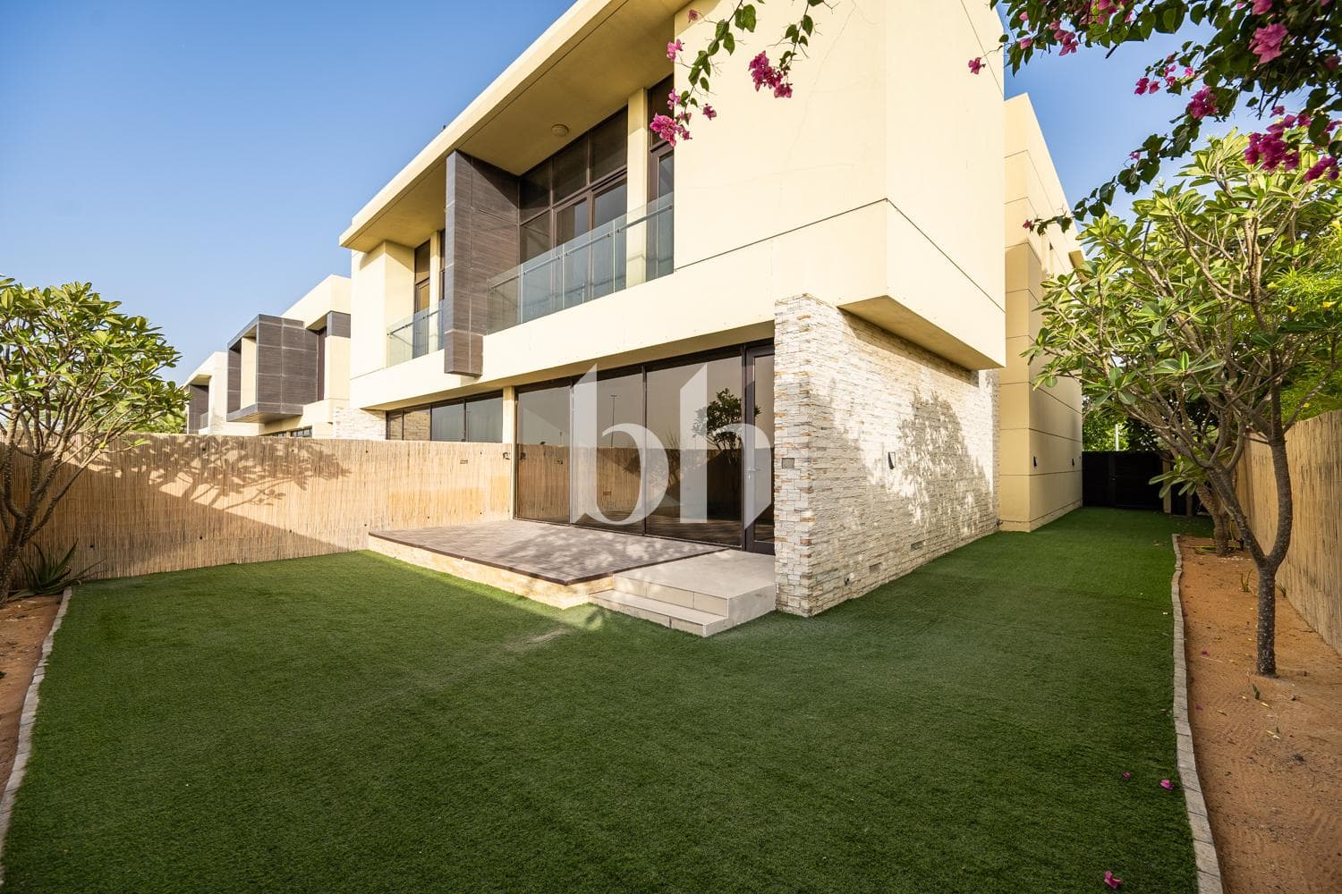 3 Bedroom Townhouse in Silver Springs 1