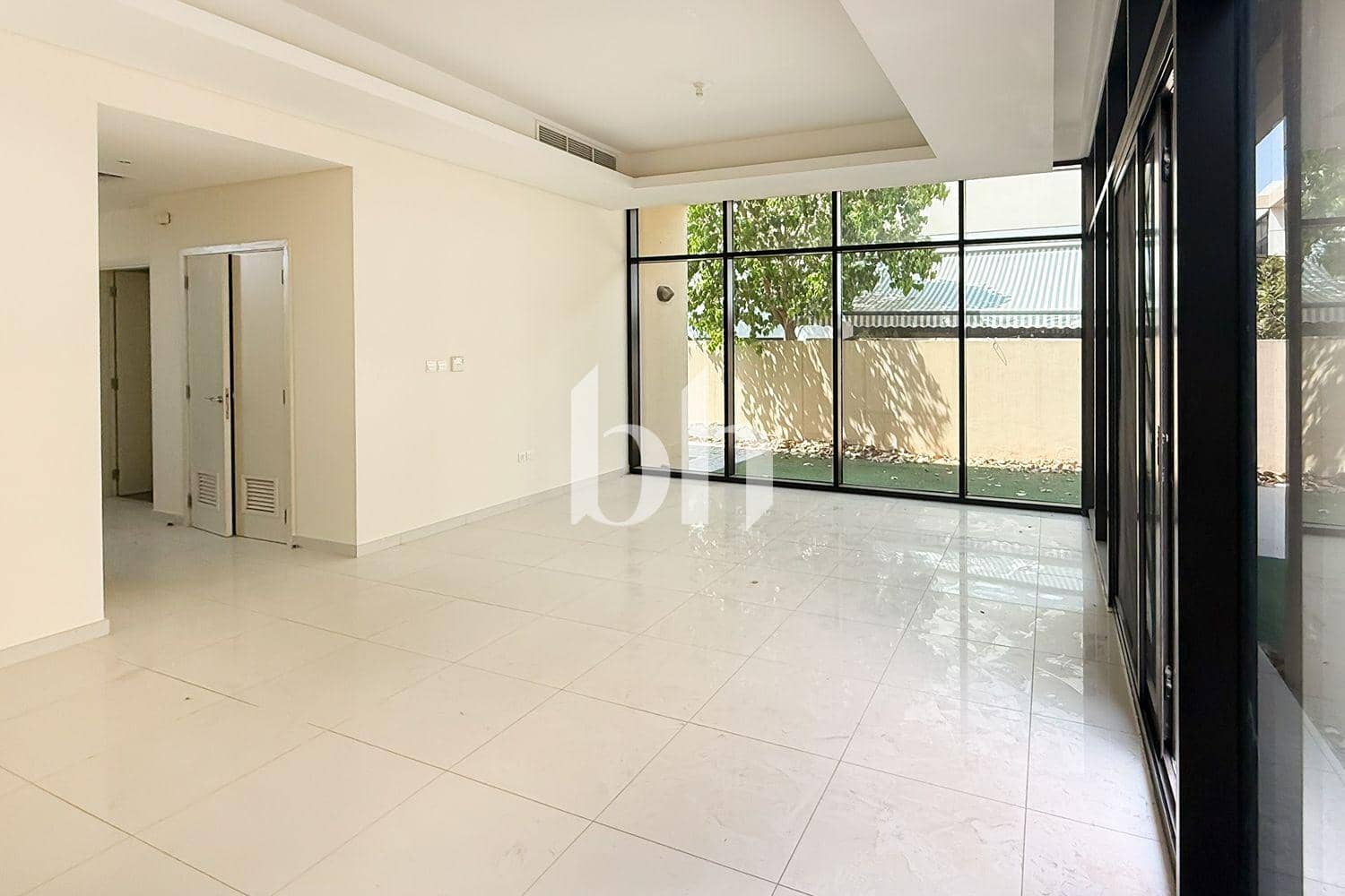 3 Bedroom Townhouse in Rockwood - photo 2