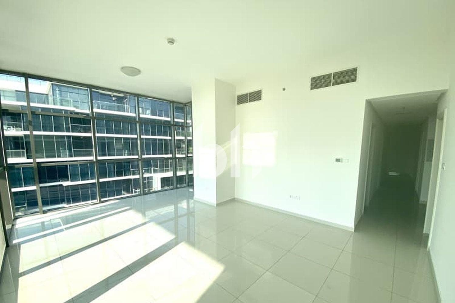 3 Bedroom Apartment in Golf Panorama A - photo 1