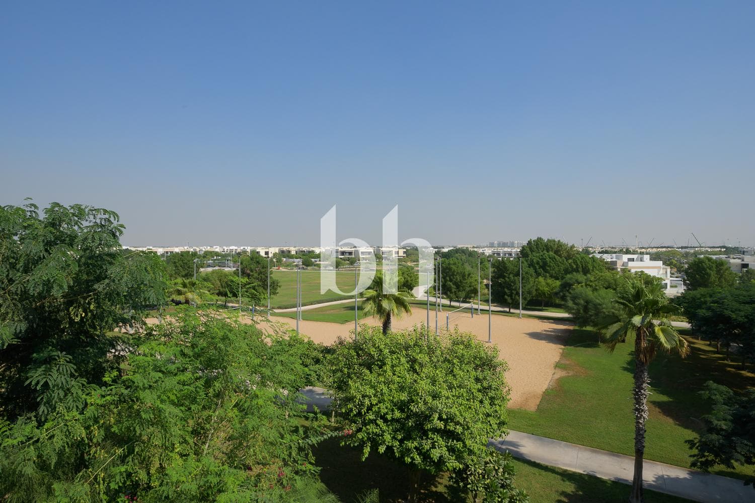 3 Bedrooms Apartment in Loreto 2 B - photo 1