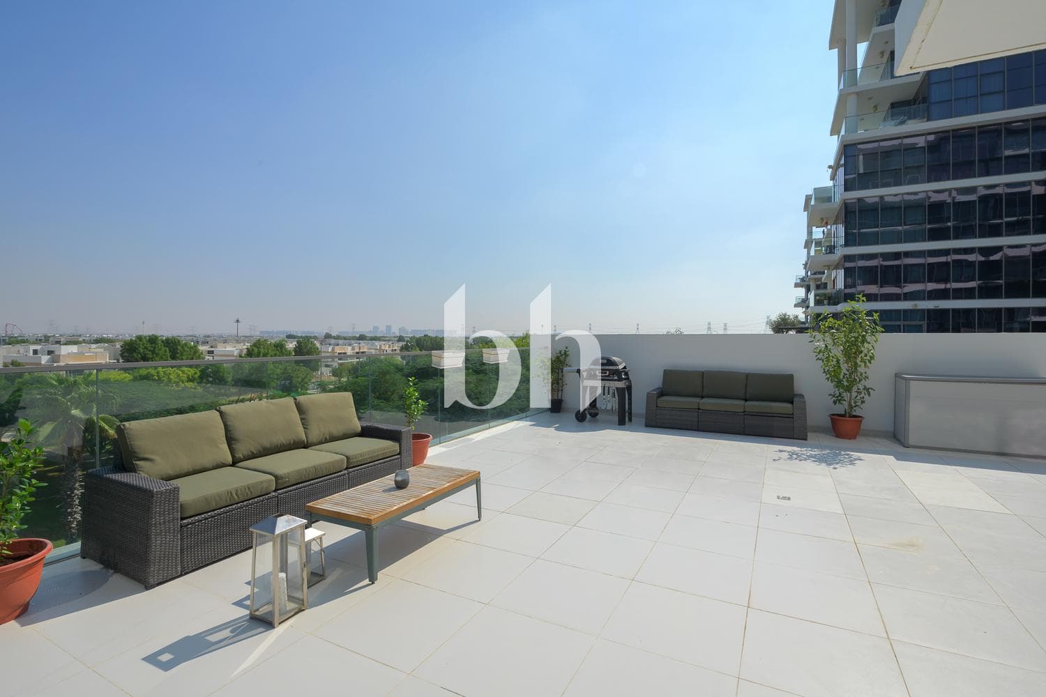 3 Bedrooms Apartment in Loreto 2 B - photo 2