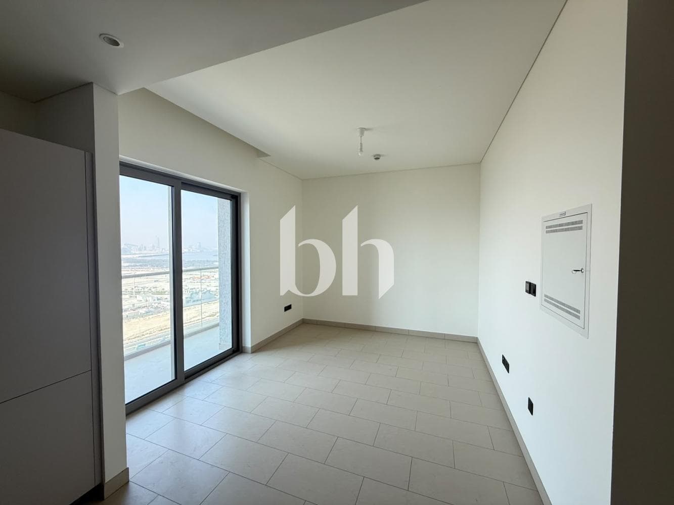 1 Bedroom Apartment in Sobha Creek Vistas Tower A - photo 1