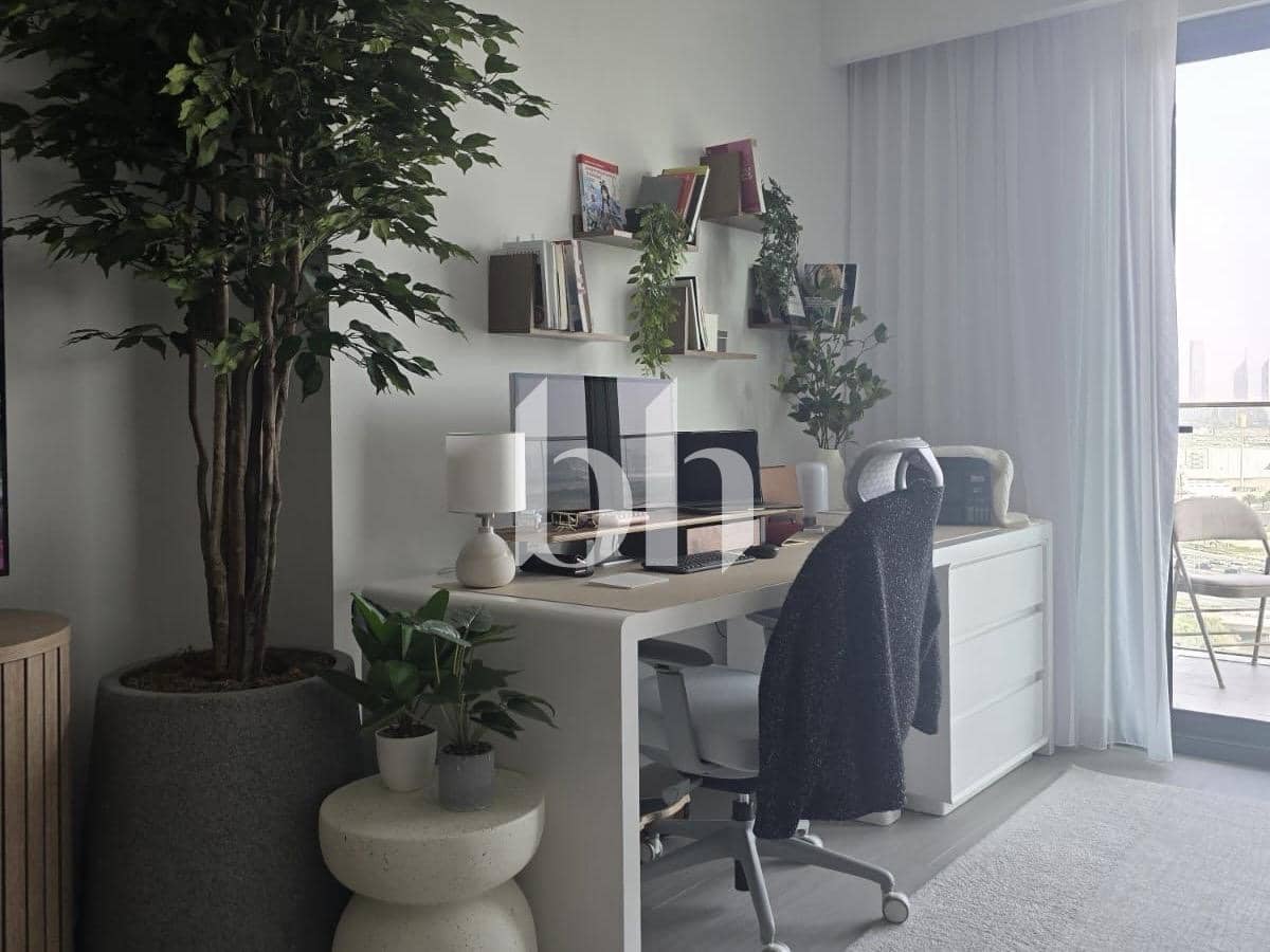 1 Bedroom Apartment in Berkeley Place - photo 2