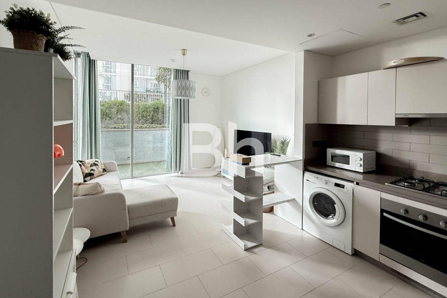 1 Bedroom Apartment in Sobha Creek Vistas Tower B - photo 1