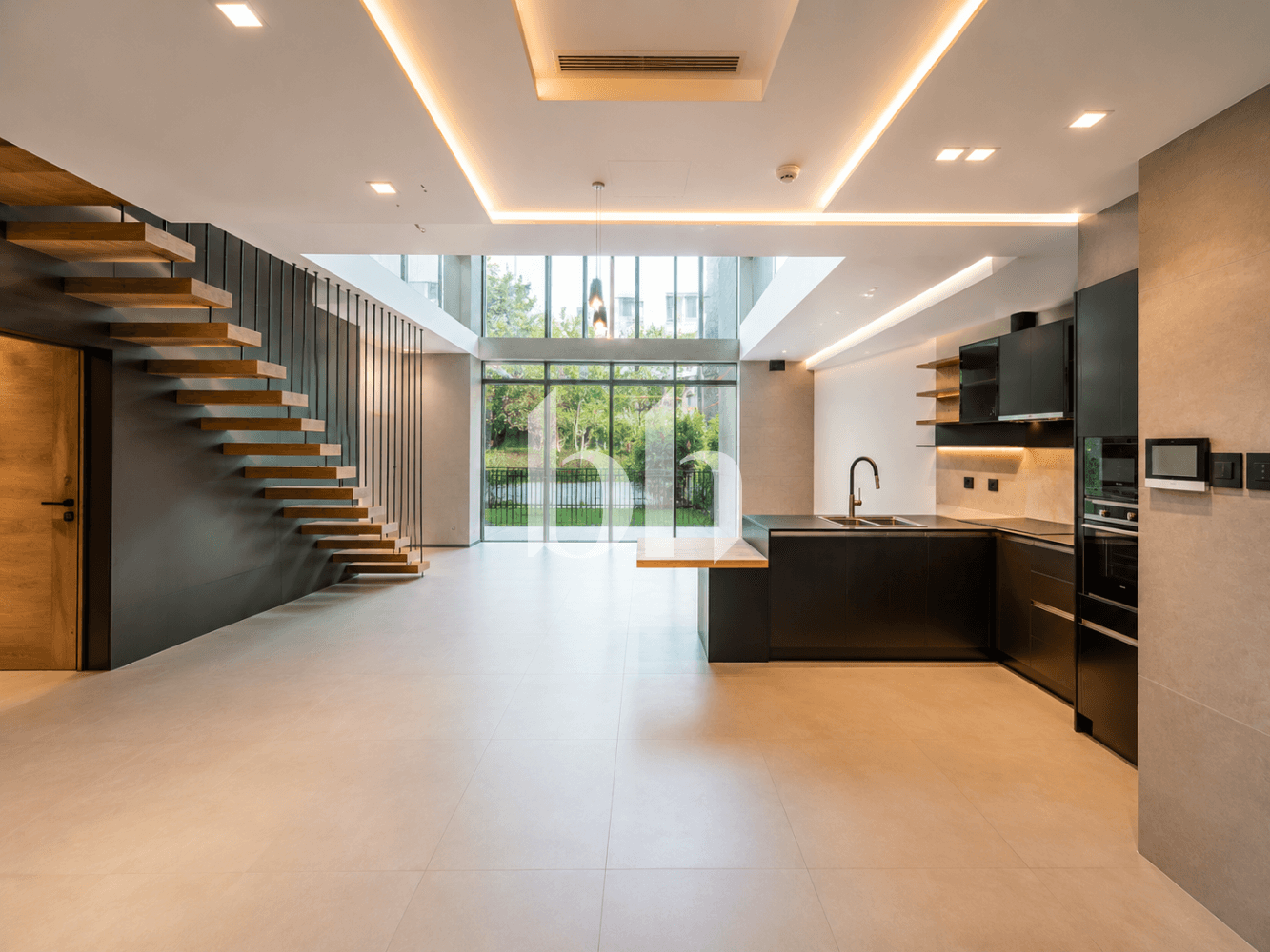 2 Bedroom Apartment in The Terraces North - photo 2
