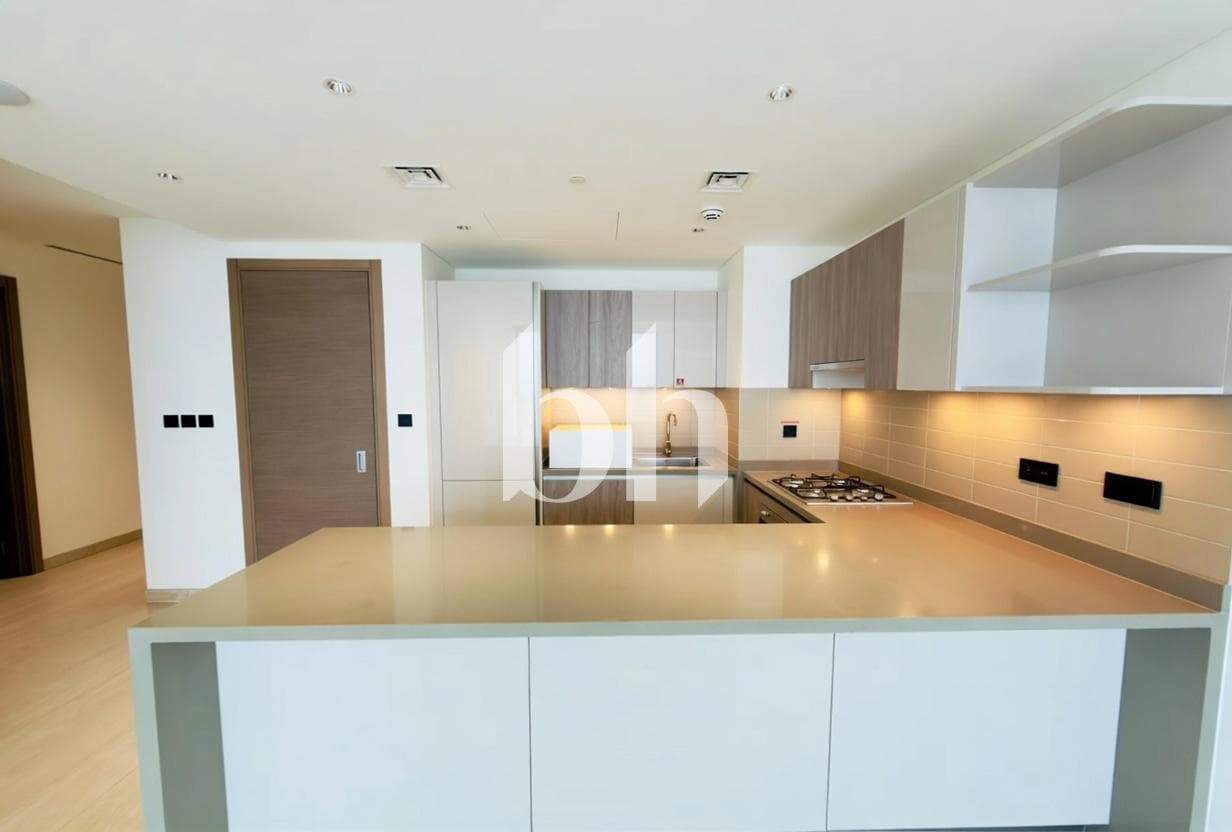 1 Bedroom Apartment in Crest Grande - photo 2