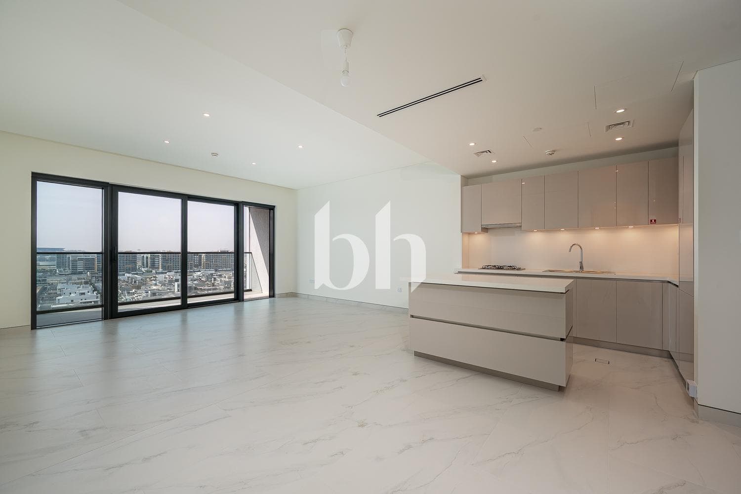 2 Bedroom Apartment in Creek Vistas Grande - photo 2