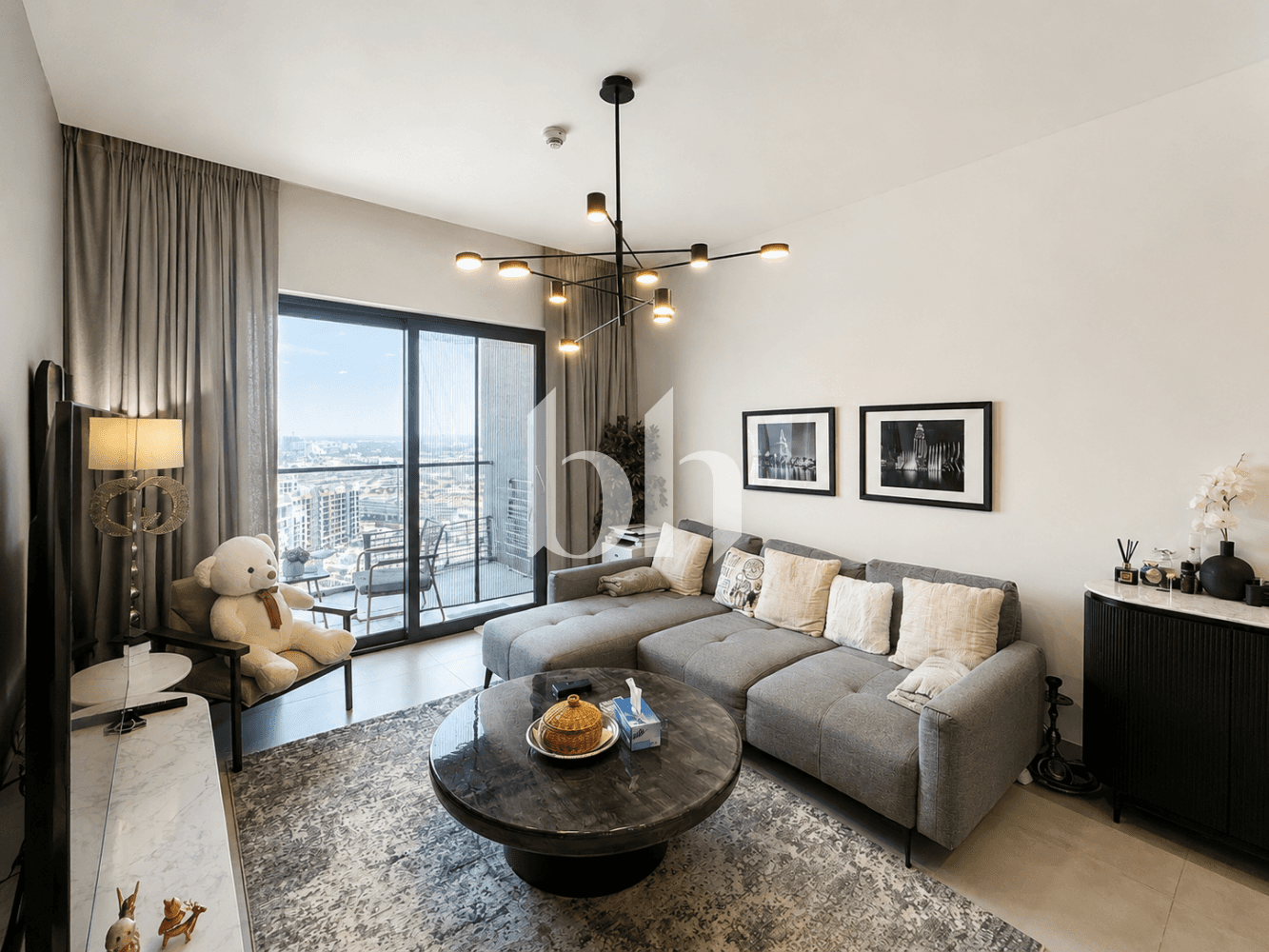1 Bedroom Apartment in Waves Grande - photo 1