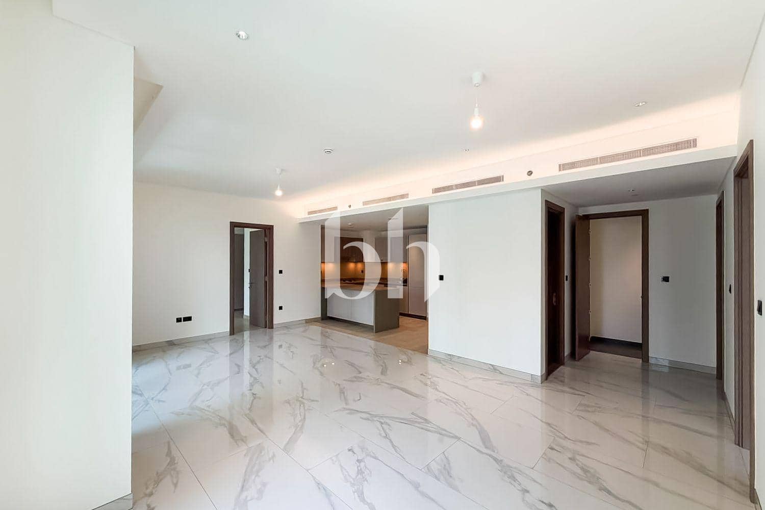 2 Bedroom Apartment in Crest Grande - photo 2