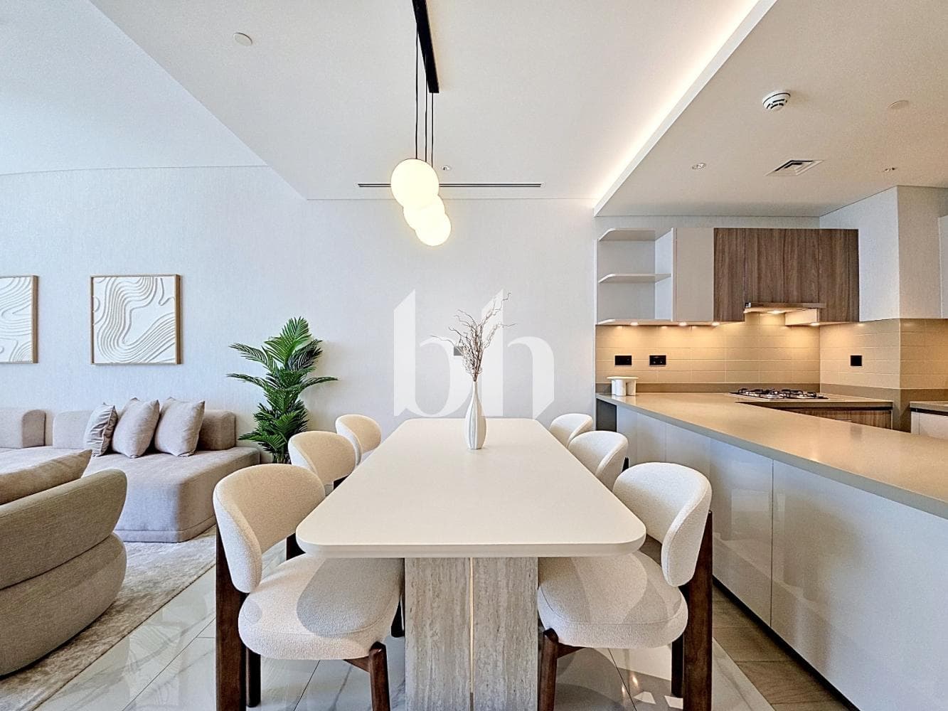 1 Bedroom Apartment in Crest Grande - photo 1