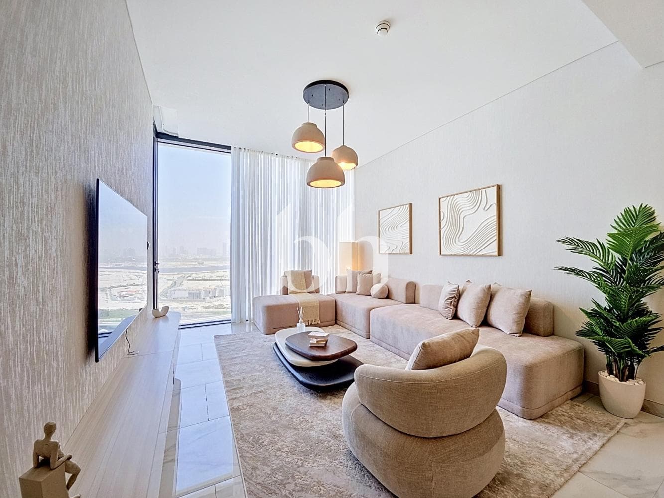 1 Bedroom Apartment in Crest Grande