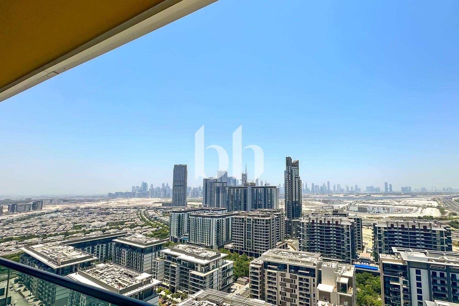 1 Bedroom Apartment in Crest Grande