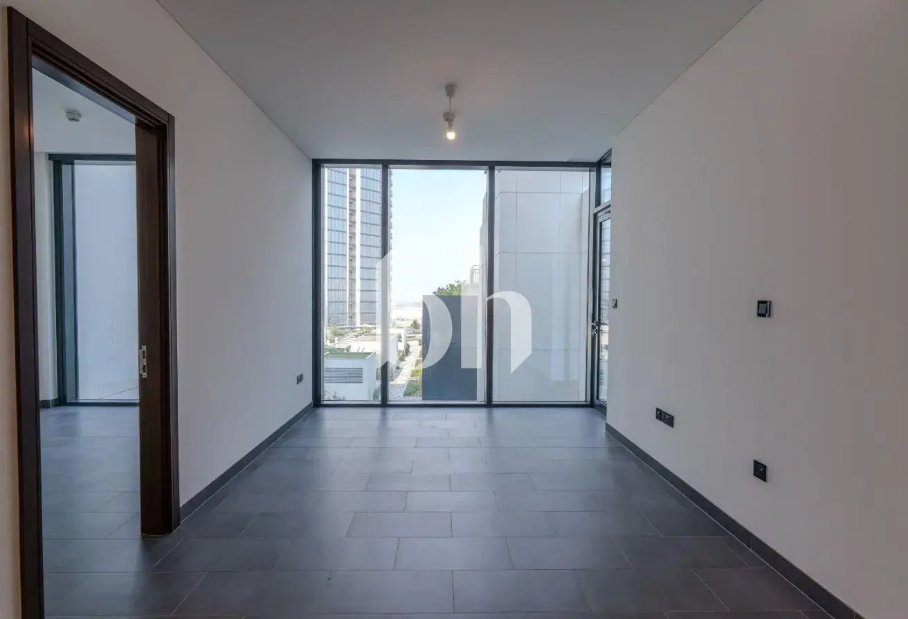 2 Bedroom Apartment in The Crest Tower B