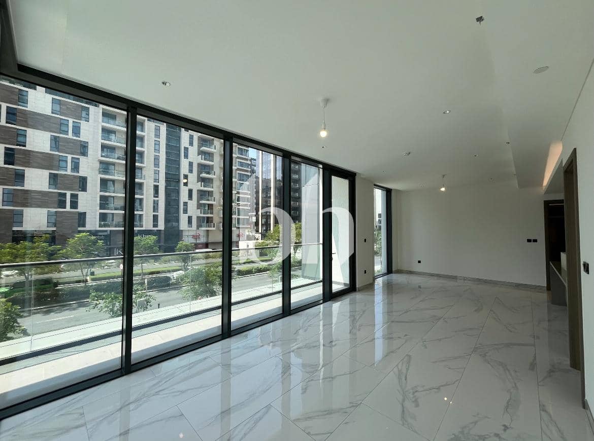 2 Bedroom Apartment in Crest Grande - photo 2
